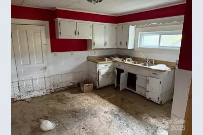 166 Old Helton School Road, Lansing, NC 28643 - Photo 7