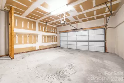 9127 Brocklehurst Lane, Charlotte, NC 28215 - Photo 25