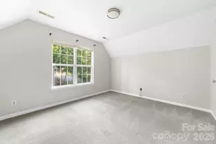 9127 Brocklehurst Ln, Charlotte, NC 28215 - Photo 23