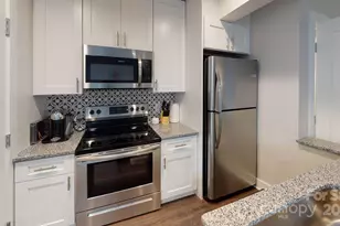 1917 Pegram St, Charlotte, NC 28205 - Photo 3