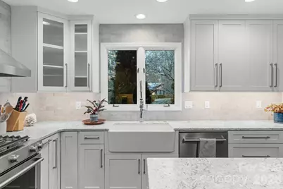 3302 Timber Trail, Asheville, NC 28804 - Photo 5