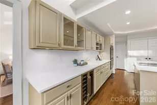 6645 Gaywind Dr, Charlotte, NC 28226 - Photo 17