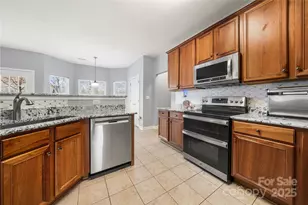 219 Harrowfield Heights, York, SC 29745 - Photo 9