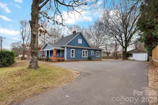 925 12th Ave NW, Hickory, NC 28601 - Photo 17