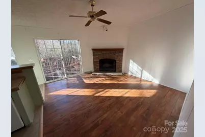 2687 1st Avenue NW, Catawba, NC 28609 - Photo 3