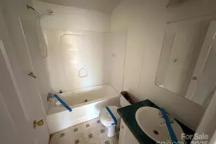 2687 1st Ave NW, Catawba, NC 28609 - Photo 25