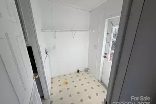 2687 1st Ave NW, Catawba, NC 28609 - Photo 17