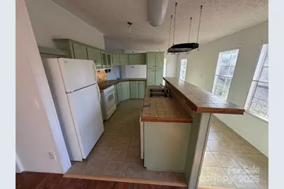 2687 1st Avenue NW, Catawba, NC 28609 - Photo 19