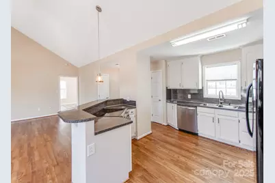 8115 Sisters Lane, Denver, NC 28037 - Photo 9