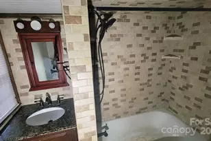 1517 Summerville Rd, Charlotte, NC 28214 - Photo 17