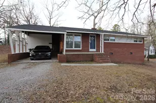 327 Breslin St, Wadesboro, NC 28170 - Photo 35