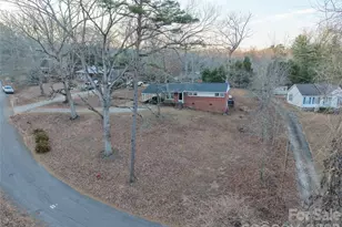 327 Breslin St, Wadesboro, NC 28170 - Photo 3