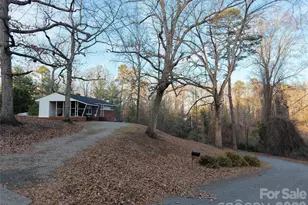 327 Breslin St, Wadesboro, NC 28170 - Photo 29