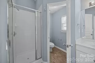 4721 David Cox Rd, Charlotte, NC 28269 - Photo 23