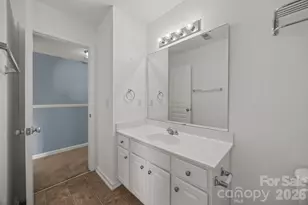 4721 David Cox Rd, Charlotte, NC 28269 - Photo 31