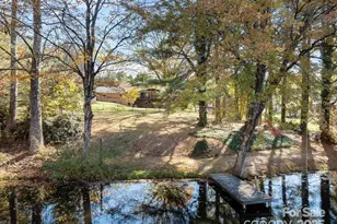 20 Country Rd, Hendersonville, NC 28791 - Photo 21