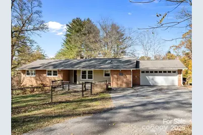 20 Country Road, Hendersonville, NC 28791 - Photo 1