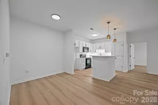 176 Brickton Village Cir, Fletcher, NC 28732 - Photo 7