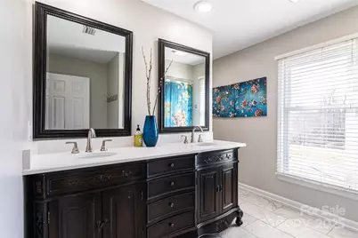 104 35th Avenue NW, Hickory, NC 28601 - Photo 17