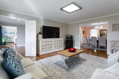 104 35th Avenue NW, Hickory, NC 28601 - Photo 29