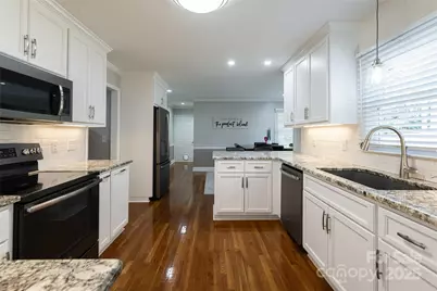 104 35th Avenue NW, Hickory, NC 28601 - Photo 23