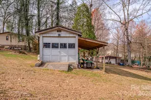 28 Holly Acres Ln, Arden, NC 28704 - Photo 37