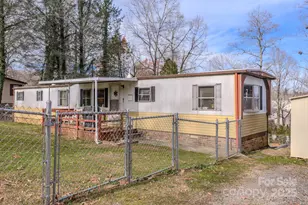 28 Holly Acres Ln, Arden, NC 28704 - Photo 3