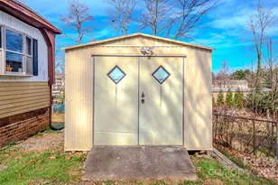 28 Holly Acres Ln, Arden, NC 28704 - Photo 31