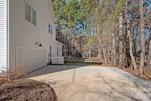 254 Bay Harbour Rd, Mooresville, NC 28117 - Photo 5