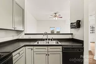 1315 East Blvd, Charlotte, NC 28203 - Photo 9