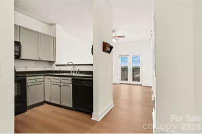 1315 East Boulevard #534, Charlotte, NC 28203 - Photo 3