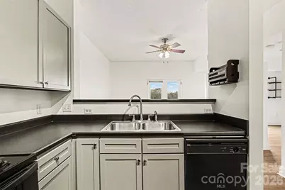 1315 East Boulevard #534, Charlotte, NC 28203 - Photo 9