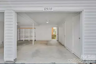 8510 Castle Pine Ct, Charlotte, NC 28226 - Photo 35