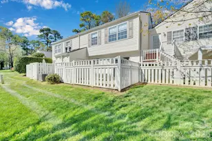 8510 Castle Pine Ct, Charlotte, NC 28226 - Photo 33