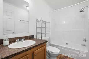 3200 Craig Ave, Valdese, NC 28690 - Photo 19