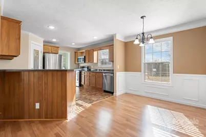 3200 Craig Avenue, Valdese, NC 28690 - Photo 5