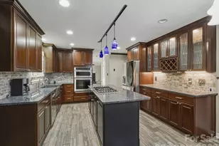 2729 Tiffany Dr, Rock Hill, SC 29732 - Photo 3