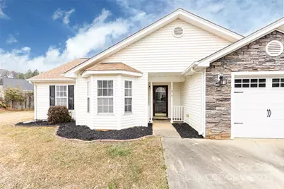 11015 Olde English Drive, Charlotte, NC 28216 - Photo 5