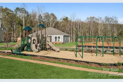 806 Olde England Drive, Lincolnton, NC 28092 - Photo 15