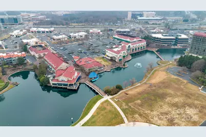 9041 J M Keynes Drive, Charlotte, NC 28262 - Photo 31