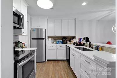 9041 J M Keynes Drive, Charlotte, NC 28262 - Photo 11