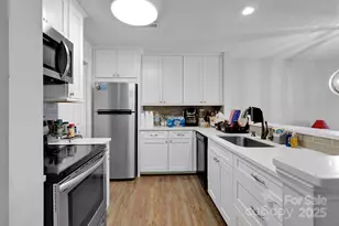 9041 J M Keynes Dr, Charlotte, NC 28262 - Photo 11