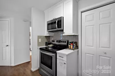 9041 J M Keynes Drive, Charlotte, NC 28262 - Photo 23