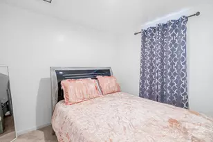 2715 Sydney Overlook Ln, Charlotte, NC 28269 - Photo 15