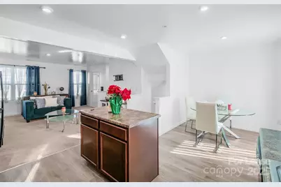 2715 Sydney Overlook Lane, Charlotte, NC 28269 - Photo 7