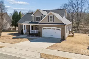 1736 Williamsburg Dr, Rock Hill, SC 29732 - Photo 5