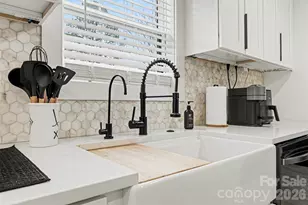 504 6 Mile Creek Rd, Lancaster, SC 29720 - Photo 9