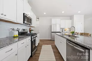 164 Kennerly Center Dr, Mooresville, NC 28115 - Photo 9