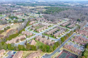 906 3rd St Dr NE, Conover, NC 28613 - Photo 37