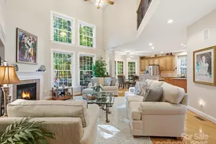 9421 Briarwick Ln, Charlotte, NC 28277 - Photo 21